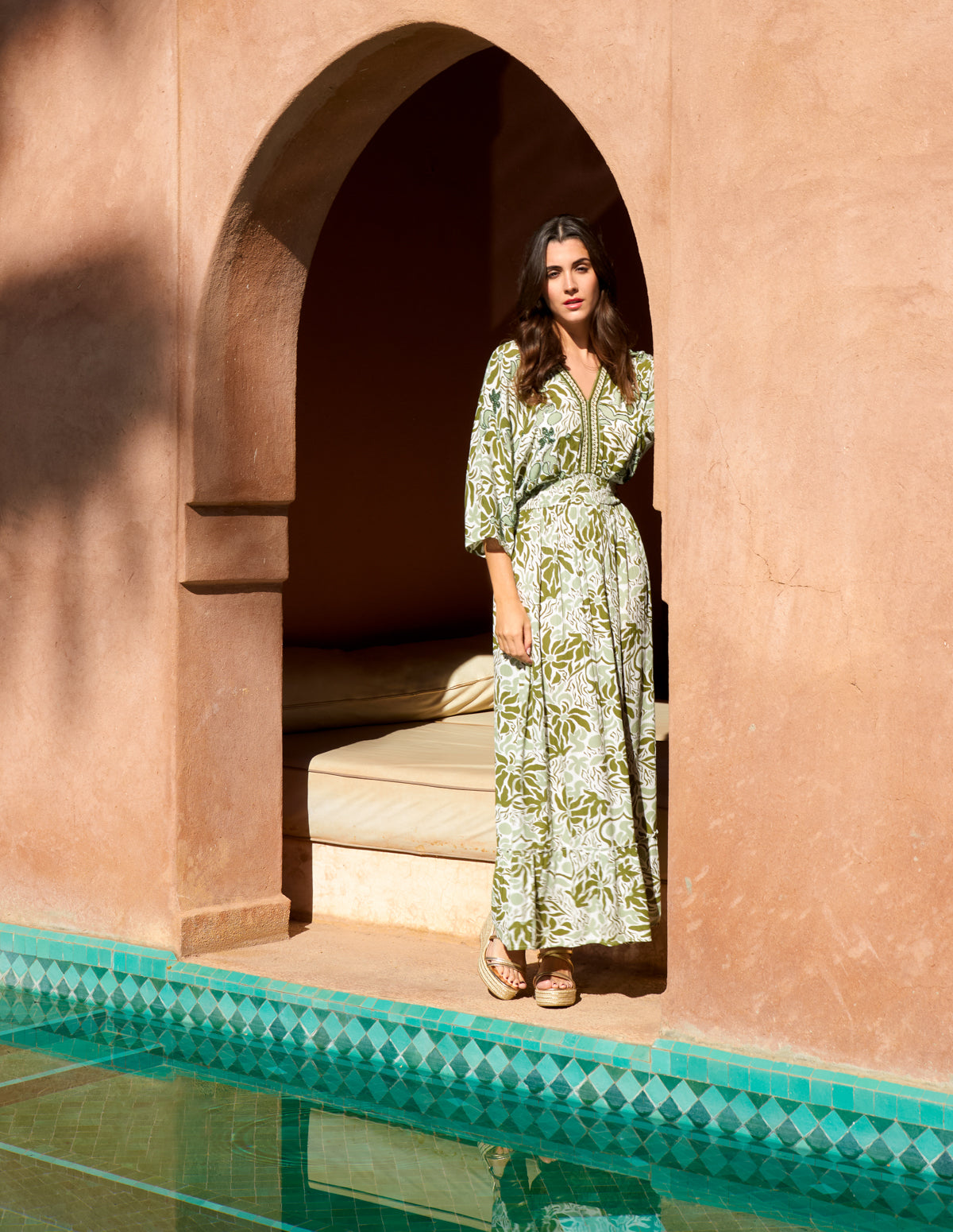 Embellished V Front & Back Maxi Dress - L/XL / KHAKI