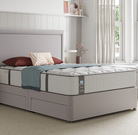 Sealy Blackwood Elevate Posturepedic Mattress + Premium Divan Bed, Carbon, 4 Drawer, Double