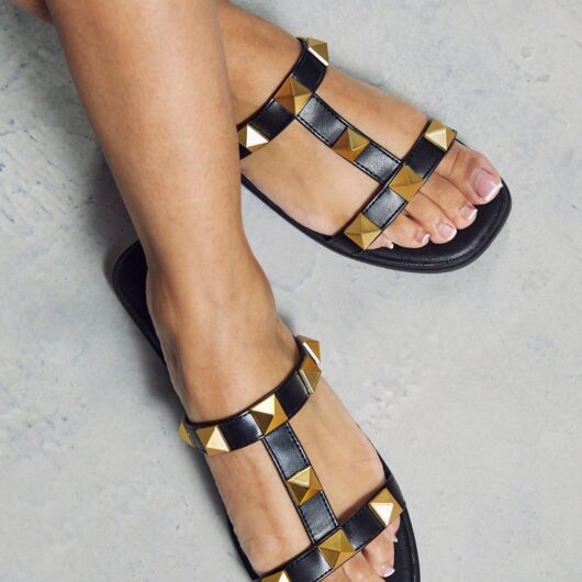 Womens Studded Strap Sandals - black - 3, Black
